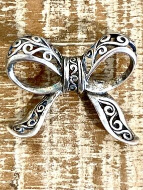 Silver Tone Bow Brooch Pin